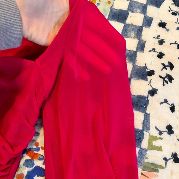 Lulu’s Playful Perfection Fuchsia Romper Size XS - Picture 6 of 8